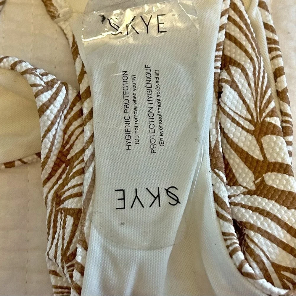 Skye Swimwear Jayme‎ Top and Melanie Bottom - BIOMES Two Piece Bikini Set XL NEW